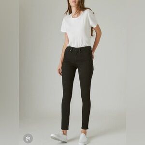 Lucky Brand Women's Black Skinny Jeans